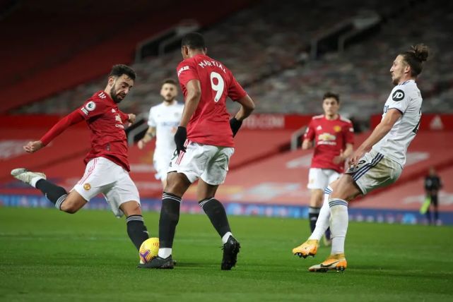 爱游戏体育app下载-乒乓球巡回赛，三湘闪电队与云贵玄武队强势反弹，体能对抗拉满！高压逼抢成功的简单介绍