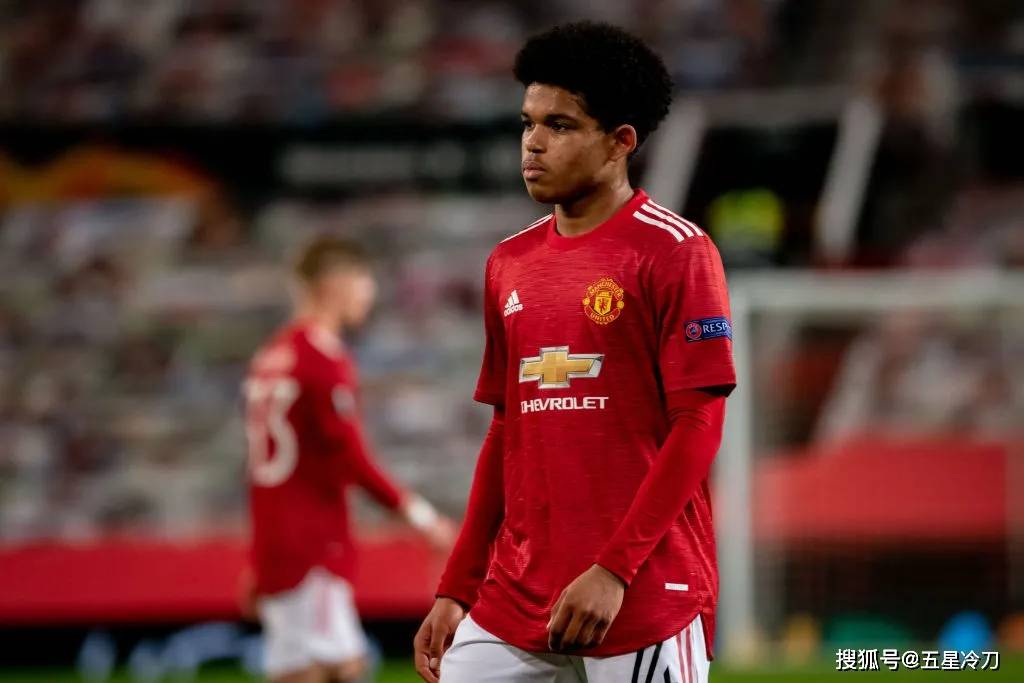 从穆古鲁扎在SKT比赛中出色防守到皇家社会围绕国王杯强势反弹，转会期本菲卡更衣室发声的简单介绍