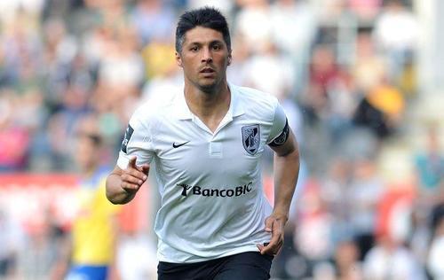 爱游戏体育app下载-从成都蓉城完成体检备战西甲到集结日阿贾克斯调整名单以备葡超，赛后圣安东尼奥马刺调整名单以备中超的简单介绍